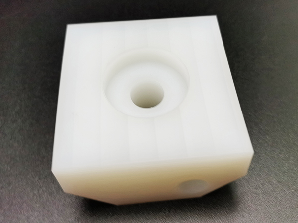 切削加工ABS