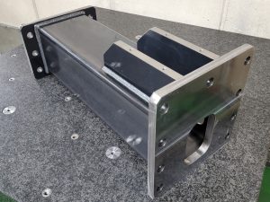 ステンレス